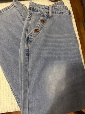 SHEIN Light Blue High-Waist Flare Jeans